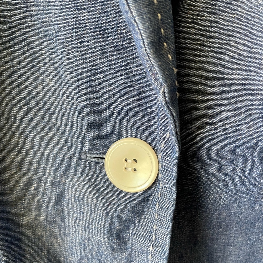 Charter Club Women's Light Blue Denim Blazer SZ 16W white stitching detail GUC - Picture 6 of 10
